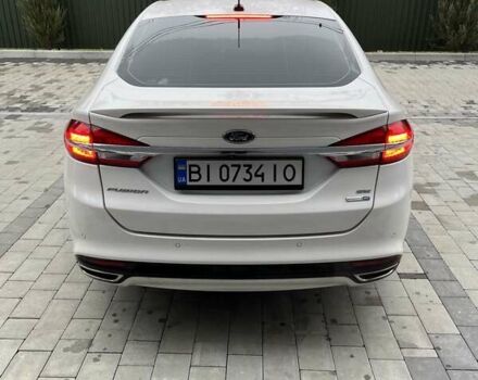 Белый Форд Фьюжн, объемом двигателя 2 л и пробегом 133 тыс. км за 15000 $, фото 7 на Automoto.ua