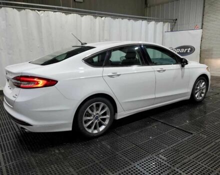 Белый Форд Фьюжн, объемом двигателя 2.5 л и пробегом 104 тыс. км за 950 $, фото 2 на Automoto.ua