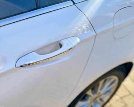 Белый Форд Фьюжн, объемом двигателя 2 л и пробегом 111 тыс. км за 14000 $, фото 18 на Automoto.ua