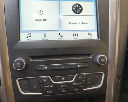 Белый Форд Фьюжн, объемом двигателя 2 л и пробегом 210 тыс. км за 650 $, фото 2 на Automoto.ua