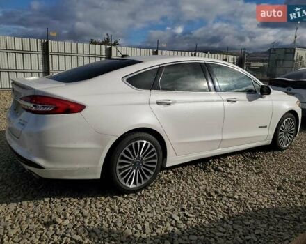 Форд Фьюжн 2017 в Полтаве на Automoto.ua Белый Форд Фьюжн, объемом двигателя 2 л и пробегом 165 тыс. км за 2200 $, фото 2 на Automoto.ua