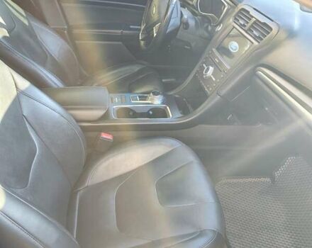 Форд Фьюжн 2017 в Киеве на Automoto.ua Белый Форд Фьюжн, объемом двигателя 2 л и пробегом 159 тыс. км за 17000 $, фото 6 на Automoto.ua