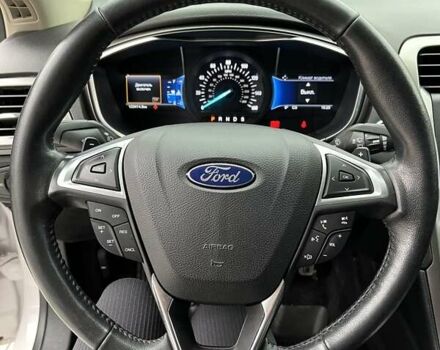 Белый Форд Фьюжн, объемом двигателя 2 л и пробегом 133 тыс. км за 15000 $, фото 13 на Automoto.ua