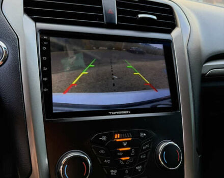 Білий Форд Фьюжен, об'ємом двигуна 2 л та пробігом 175 тис. км за 12500 $, фото 28 на Automoto.ua