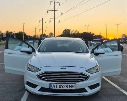 Белый Форд Фьюжн, объемом двигателя 2 л и пробегом 186 тыс. км за 13000 $, фото 2 на Automoto.ua