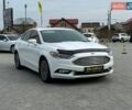 Білий Форд Фьюжен, об'ємом двигуна 2 л та пробігом 152 тис. км за 12800 $, фото 1 на Automoto.ua
