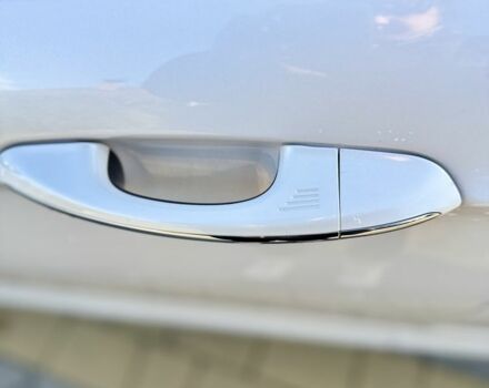 Белый Форд Фьюжн, объемом двигателя 2 л и пробегом 111 тыс. км за 14000 $, фото 17 на Automoto.ua