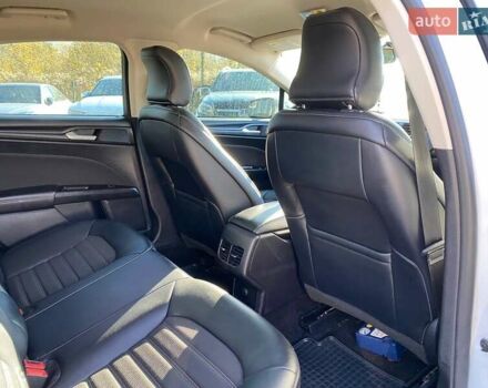 Білий Форд Фьюжен, об'ємом двигуна 1.5 л та пробігом 14 тис. км за 13600 $, фото 22 на Automoto.ua