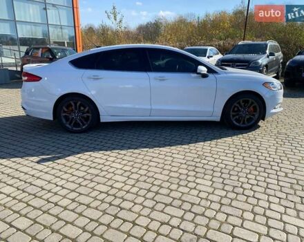 Білий Форд Фьюжен, об'ємом двигуна 1.5 л та пробігом 14 тис. км за 13600 $, фото 7 на Automoto.ua