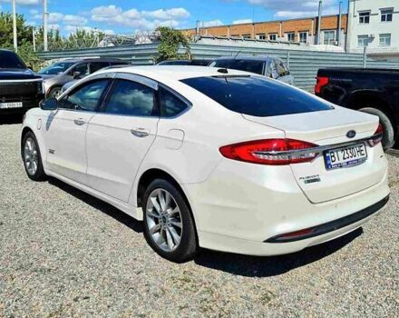 Білий Форд Фьюжен, об'ємом двигуна 2 л та пробігом 169 тис. км за 14700 $, фото 9 на Automoto.ua