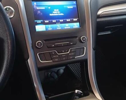 Білий Форд Фьюжен, об'ємом двигуна 1.5 л та пробігом 70 тис. км за 14000 $, фото 24 на Automoto.ua