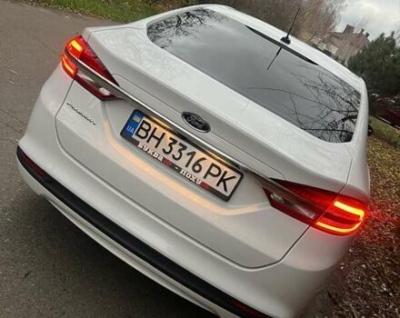 Белый Форд Фьюжн, объемом двигателя 2.5 л и пробегом 98 тыс. км за 10600 $, фото 2 на Automoto.ua