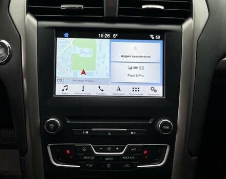 Белый Форд Фьюжн, объемом двигателя 2 л и пробегом 133 тыс. км за 15000 $, фото 15 на Automoto.ua