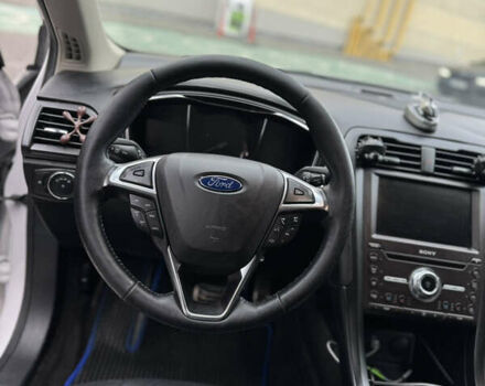 Білий Форд Фьюжен, об'ємом двигуна 2 л та пробігом 187 тис. км за 15000 $, фото 11 на Automoto.ua