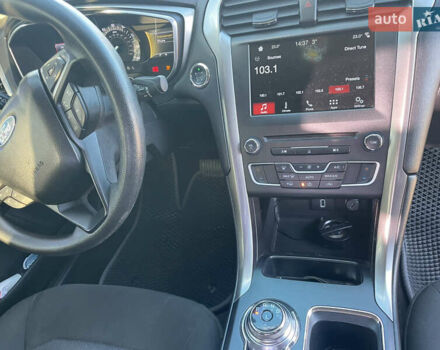 Белый Форд Фьюжн, объемом двигателя 2.49 л и пробегом 170 тыс. км за 11300 $, фото 12 на Automoto.ua