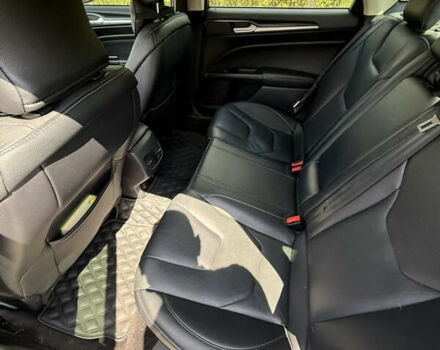 Белый Форд Фьюжн, объемом двигателя 2 л и пробегом 170 тыс. км за 13000 $, фото 6 на Automoto.ua