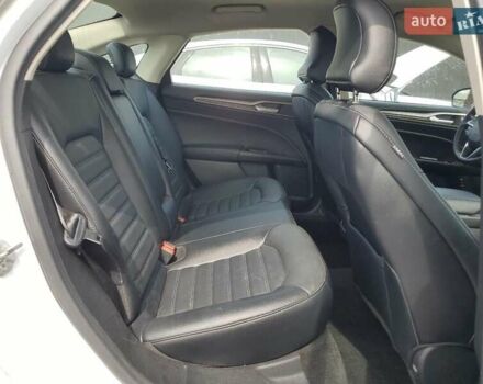 Белый Форд Фьюжн, объемом двигателя 0 л и пробегом 88 тыс. км за 1700 $, фото 9 на Automoto.ua