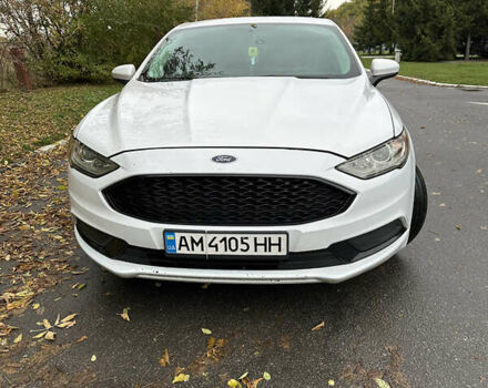 Білий Форд Фьюжен, об'ємом двигуна 2 л та пробігом 108 тис. км за 13500 $, фото 15 на Automoto.ua