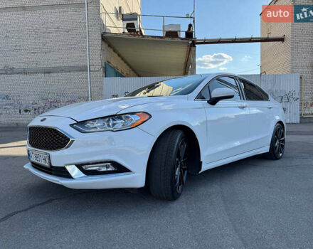 Білий Форд Фьюжен, об'ємом двигуна 2.5 л та пробігом 109 тис. км за 13200 $, фото 4 на Automoto.ua