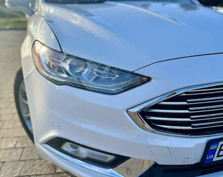 Белый Форд Фьюжн, объемом двигателя 2 л и пробегом 110 тыс. км за 14000 $, фото 9 на Automoto.ua