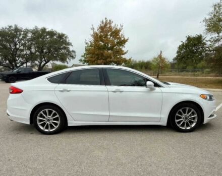 Белый Форд Фьюжн, объемом двигателя 2 л и пробегом 52 тыс. км за 2700 $, фото 5 на Automoto.ua