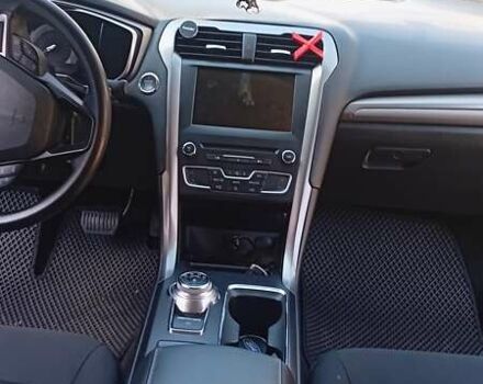 Білий Форд Фьюжен, об'ємом двигуна 1.5 л та пробігом 70 тис. км за 14000 $, фото 22 на Automoto.ua