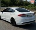 Білий Форд Фьюжен, об'ємом двигуна 2 л та пробігом 229 тис. км за 13650 $, фото 3 на Automoto.ua