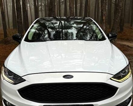 Белый Форд Фьюжн, объемом двигателя 20 л и пробегом 148 тыс. км за 16400 $, фото 1 на Automoto.ua