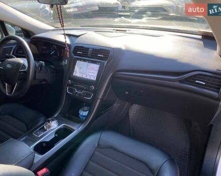 Білий Форд Фьюжен, об'ємом двигуна 1.5 л та пробігом 14 тис. км за 13600 $, фото 8 на Automoto.ua