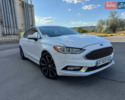 Білий Форд Фьюжен, об'ємом двигуна 2.5 л та пробігом 109 тис. км за 13200 $, фото 2 на Automoto.ua