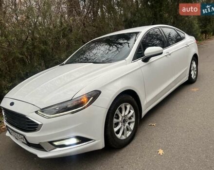 Белый Форд Фьюжн, объемом двигателя 2.5 л и пробегом 98 тыс. км за 10600 $, фото 1 на Automoto.ua