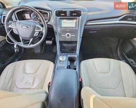 Белый Форд Фьюжн, объемом двигателя 2 л и пробегом 66 тыс. км за 2000 $, фото 7 на Automoto.ua