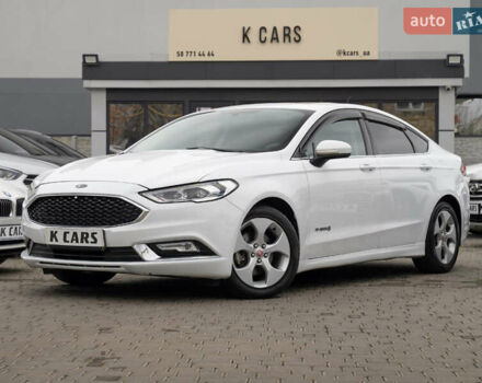 Белый Форд Фьюжн, объемом двигателя 2 л и пробегом 176 тыс. км за 13900 $, фото 1 на Automoto.ua