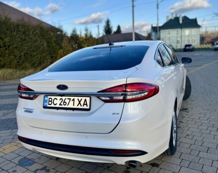 Белый Форд Фьюжн, объемом двигателя 2 л и пробегом 111 тыс. км за 14000 $, фото 5 на Automoto.ua