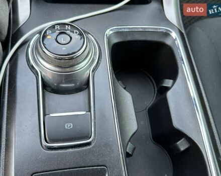 Белый Форд Фьюжн, объемом двигателя 2.5 л и пробегом 120 тыс. км за 13500 $, фото 29 на Automoto.ua