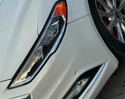 Белый Форд Фьюжн, объемом двигателя 2 л и пробегом 141 тыс. км за 12900 $, фото 4 на Automoto.ua