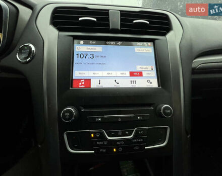 Белый Форд Фьюжн, объемом двигателя 2.5 л и пробегом 175 тыс. км за 10500 $, фото 21 на Automoto.ua