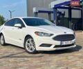Білий Форд Фьюжен, об'ємом двигуна 2 л та пробігом 150 тис. км за 12900 $, фото 2 на Automoto.ua
