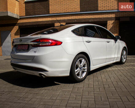 Білий Форд Фьюжен, об'ємом двигуна 2.5 л та пробігом 159 тис. км за 11300 $, фото 12 на Automoto.ua