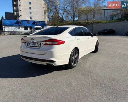 Білий Форд Фьюжен, об'ємом двигуна 2.7 л та пробігом 76 тис. км за 15000 $, фото 2 на Automoto.ua