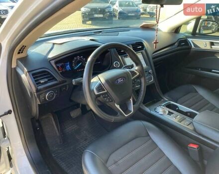 Білий Форд Фьюжен, об'ємом двигуна 1.5 л та пробігом 14 тис. км за 13600 $, фото 9 на Automoto.ua