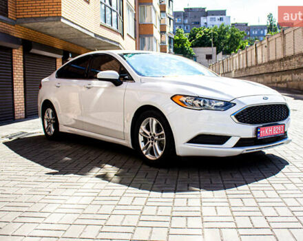 Білий Форд Фьюжен, об'ємом двигуна 2.5 л та пробігом 159 тис. км за 11300 $, фото 8 на Automoto.ua