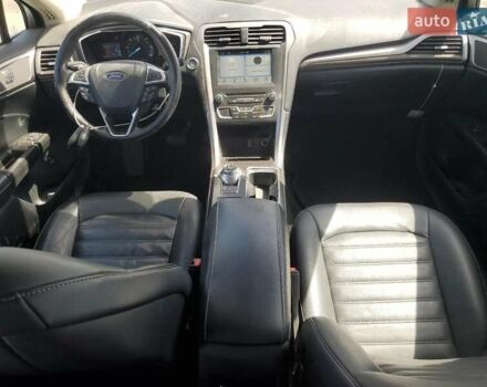 Белый Форд Фьюжн, объемом двигателя 2 л и пробегом 149 тыс. км за 1700 $, фото 7 на Automoto.ua