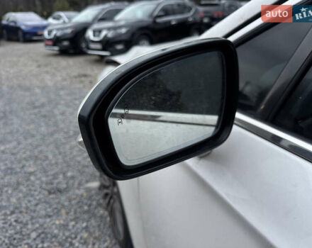 Білий Форд Фьюжен, об'ємом двигуна 2 л та пробігом 135 тис. км за 8500 $, фото 13 на Automoto.ua