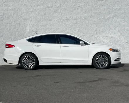 Білий Форд Фьюжен, об'ємом двигуна 2 л та пробігом 36 тис. км за 5000 $, фото 4 на Automoto.ua