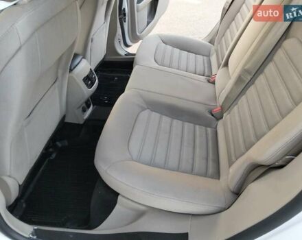 Белый Форд Фьюжн, объемом двигателя 2 л и пробегом 102 тыс. км за 14300 $, фото 13 на Automoto.ua