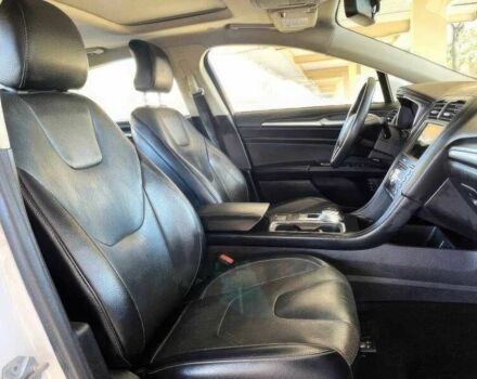 Білий Форд Фьюжен, об'ємом двигуна 2 л та пробігом 89 тис. км за 7000 $, фото 8 на Automoto.ua