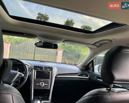 Форд Фьюжн 2018 в Львове на Automoto.ua Белый Форд Фьюжн, объемом двигателя 2 л и пробегом 96 тыс. км за 18600 $, фото 10 на Automoto.ua
