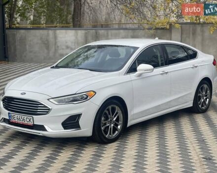 Форд Фьюжен 2018 у Миколаєві на Automoto.ua Білий Форд Фьюжен, об'ємом двигуна 1.5 л та пробігом 93 тис. км за 12999 $, фото 1 на Automoto.ua