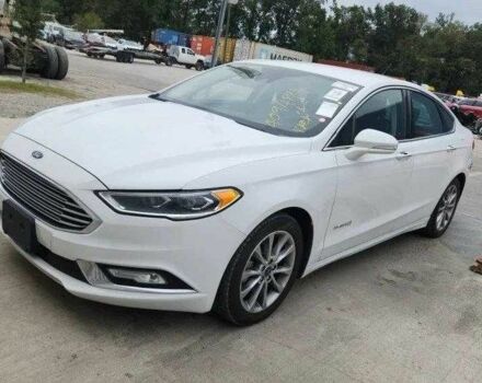 Білий Форд Фьюжен, об'ємом двигуна 2 л та пробігом 157 тис. км за 12000 $, фото 8 на Automoto.ua